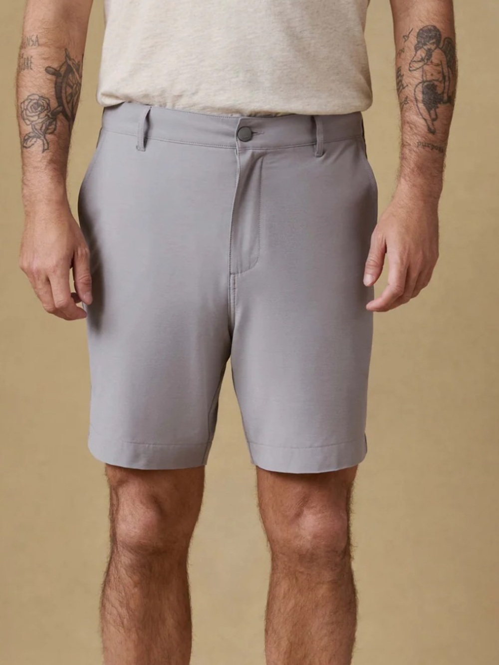 Faherty - Belt Loop All Day Shorts. 9 inch inseam. Light Grey. Size 38. MSC0012